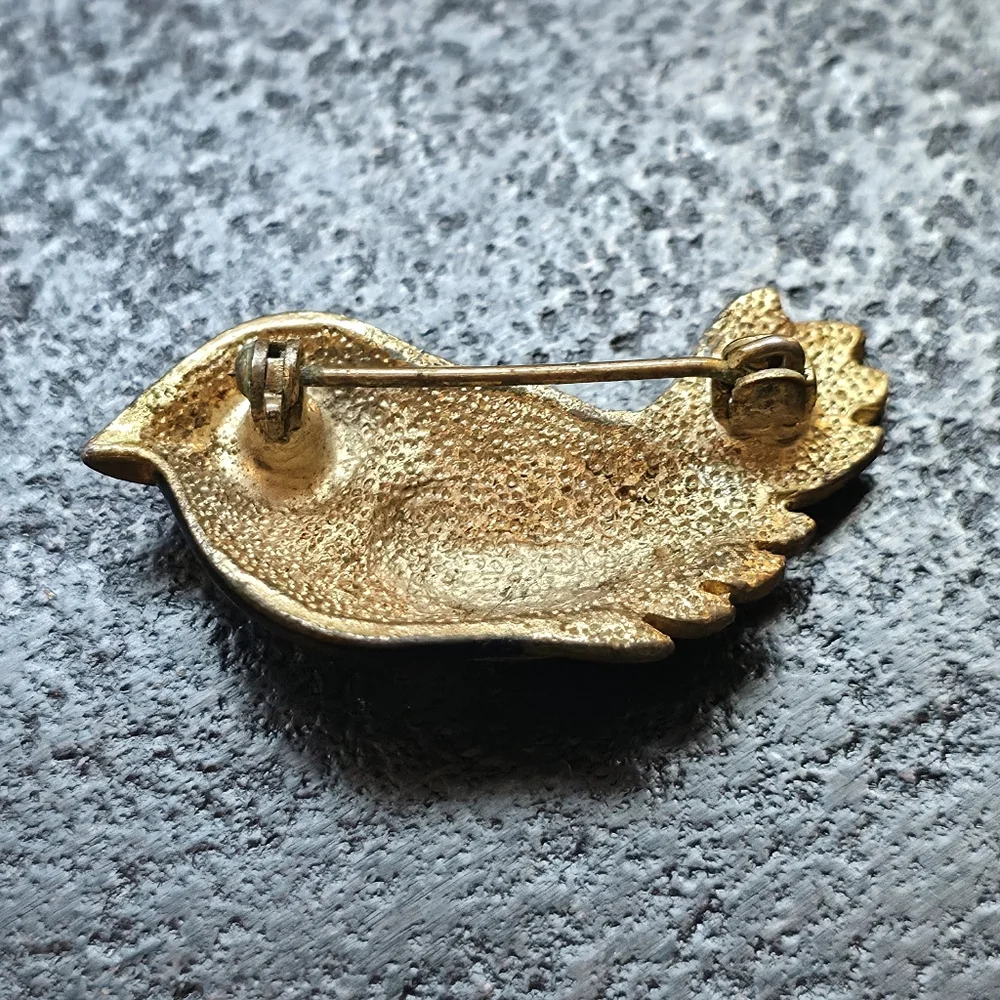Vintage Mid-Century Enameled Bird Brooch